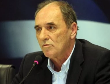 Διήμερος διαγωνισμός για την εξαγορά των ΔΕΗ και ΕΛΠΕ